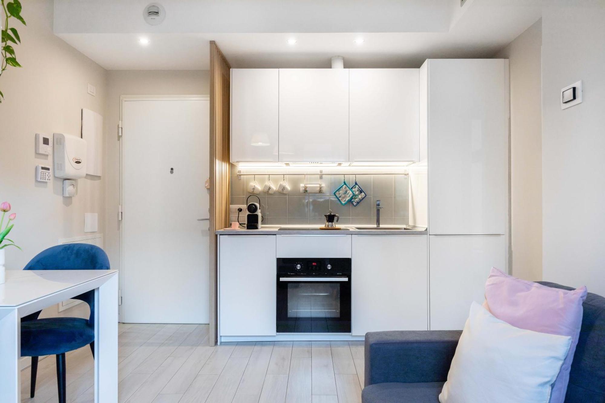 Luxury Apartment - Free Private - Parking Maestri Campionesi 16 Mailand Exterior foto