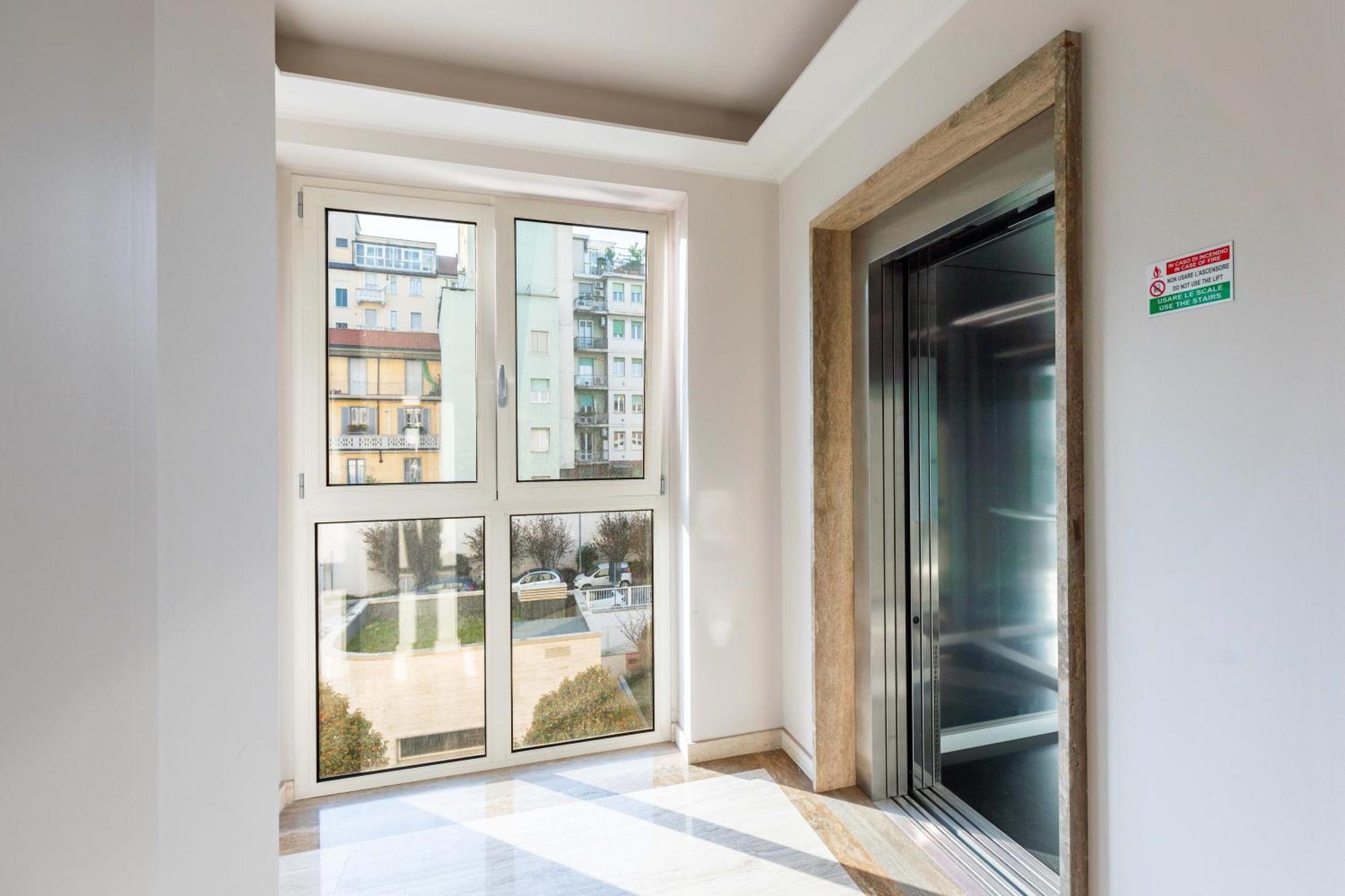 Luxury Apartment - Free Private - Parking Maestri Campionesi 16 Mailand Exterior foto